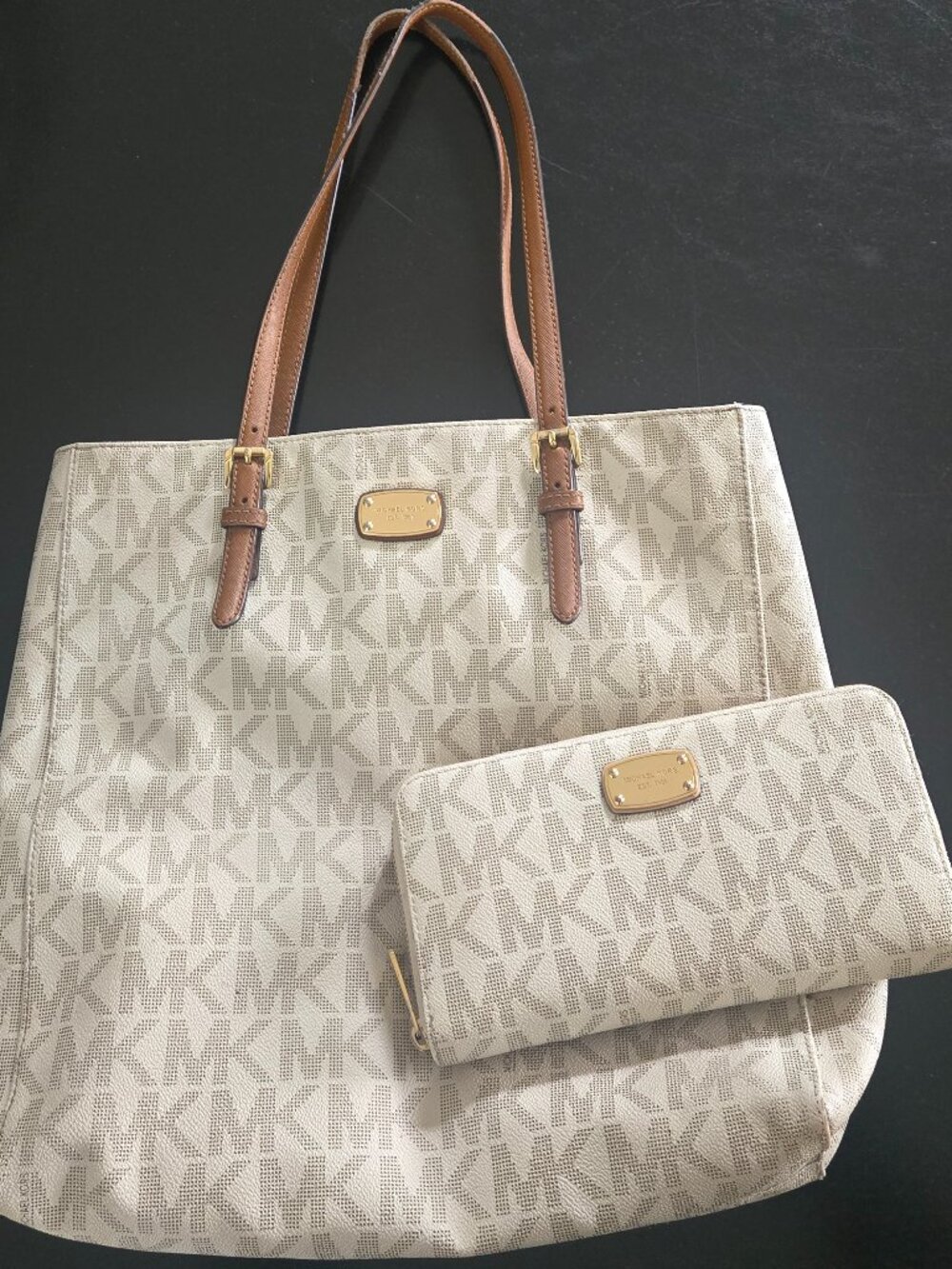Purse and matching wallet